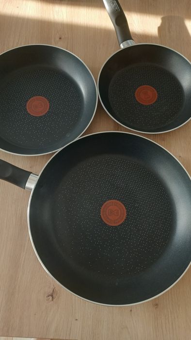 Patelnie Tefal  20/24/28 cm Nowe