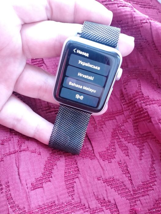 розумний годинник Apple Watch Series 3 42 мм