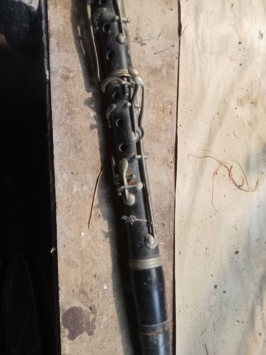 Clarinete baixo muito antiga