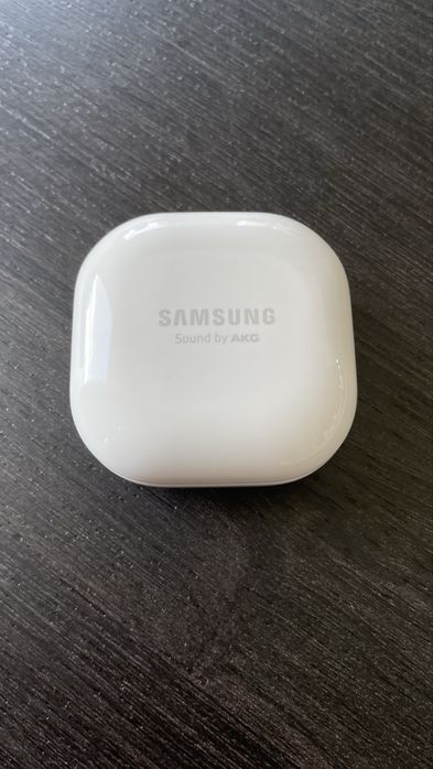 Навушники Samsung Galaxy Buds Live