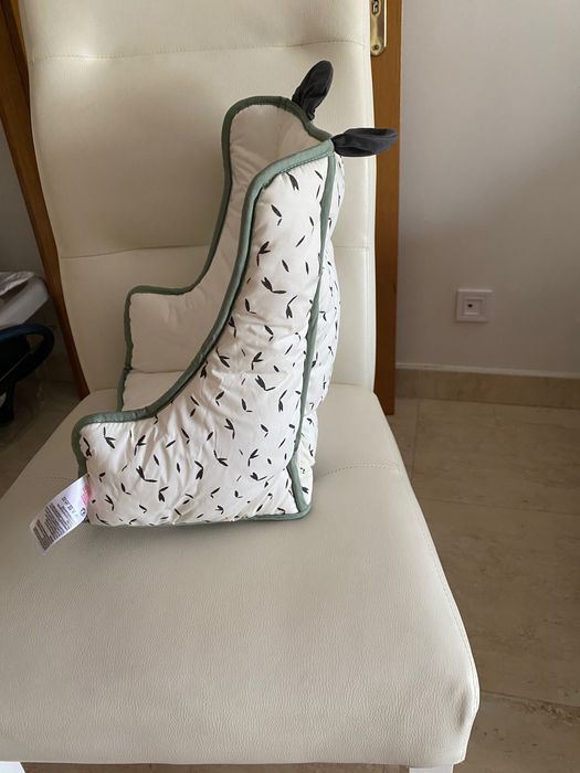 Almofada criança para cadeira (nova)