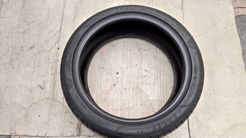 шини 215/45R18. Goodyear. 99% (замінник 225/40/18)
