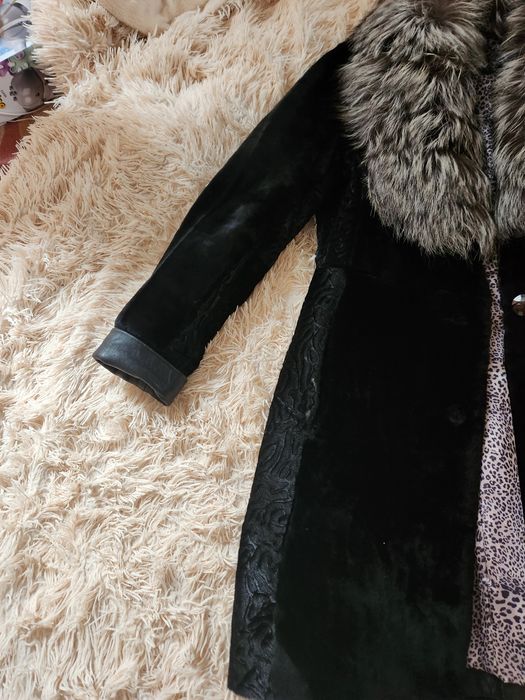 Натуральна шуба з мутону