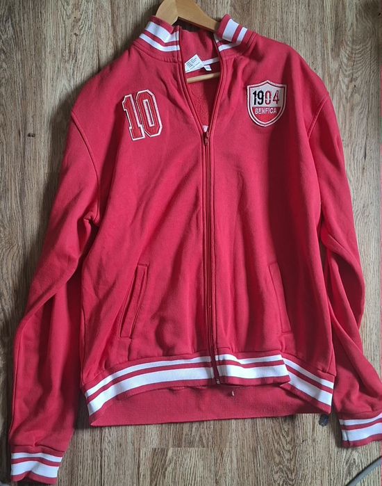 Casaco e camisola benfica