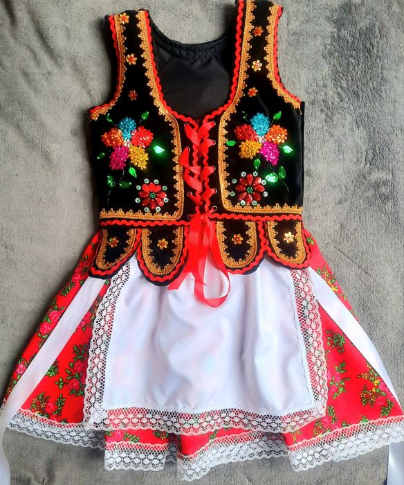 *Stroje krakowskie *