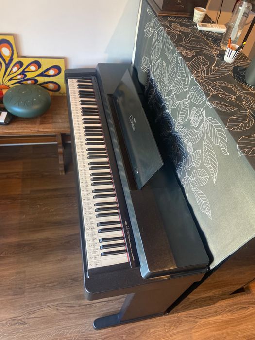 Piano digital clavinova yamaha 88 teclas