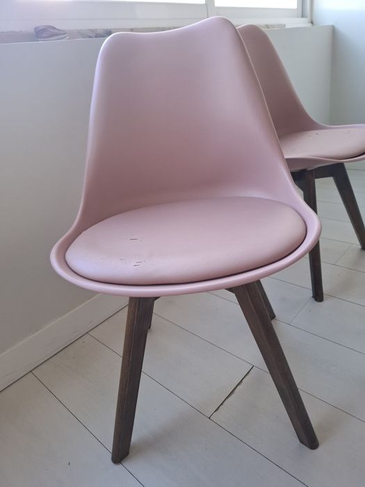 Mesa de jantar + 4 cadeiras