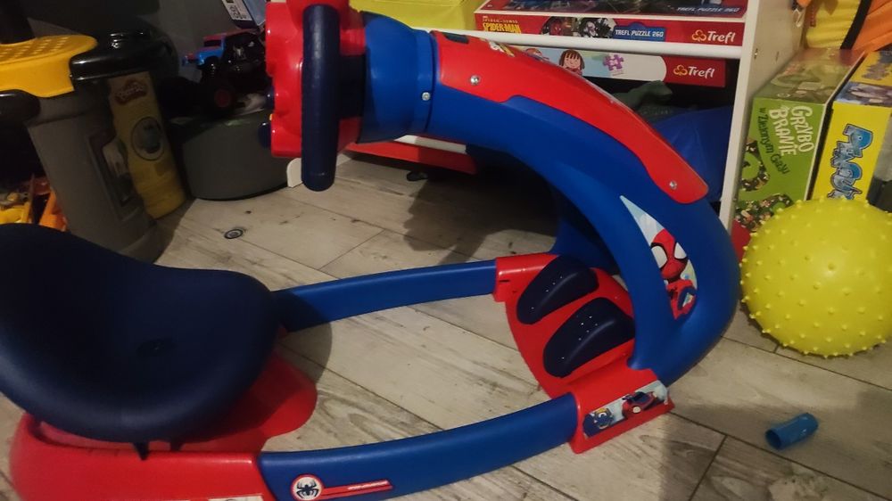 Symulator jazdy spider man marcel