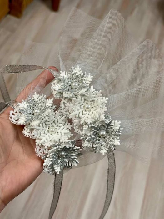 Продам костюм сніжинки