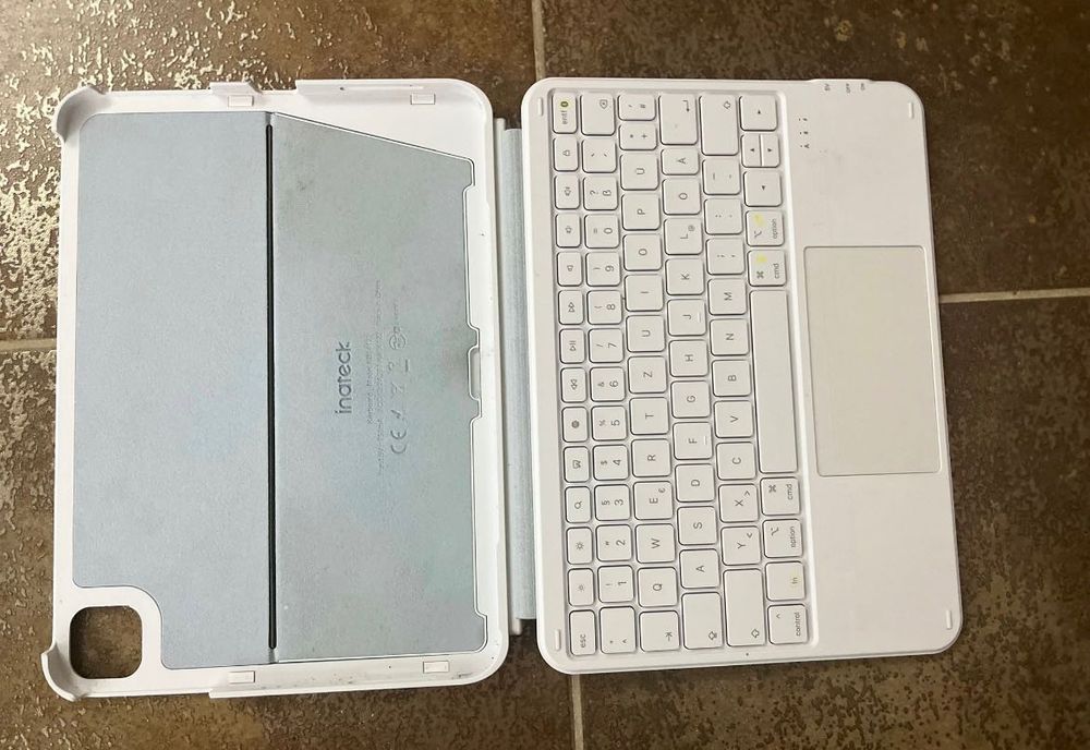 Capa com teclado para iPad 10ª geração (2022) – Inateck