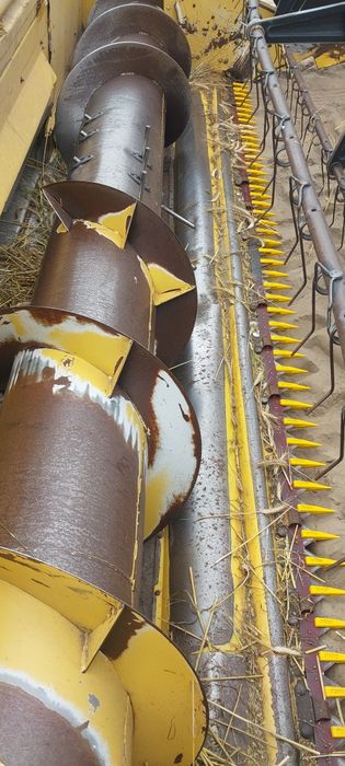 Kombajn New Holland TX 32 ,34 Super stan !