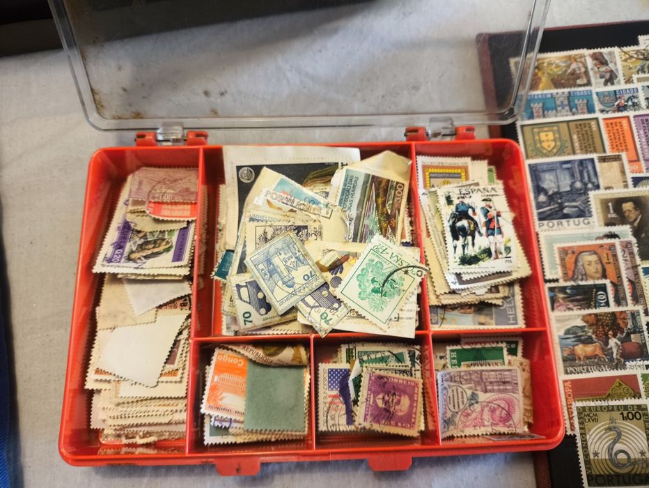 Selos de coleção nacional e estrangeiros