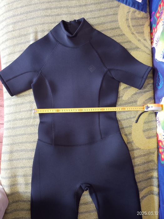 Костюм для плавання, чорного кольору,46 р.