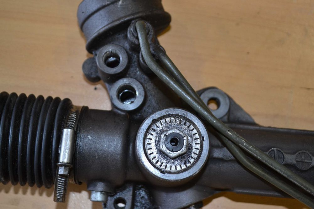 рулевая рейка Skoda SuperB Audi A4 B5 Volkswagen Passat Variant B5