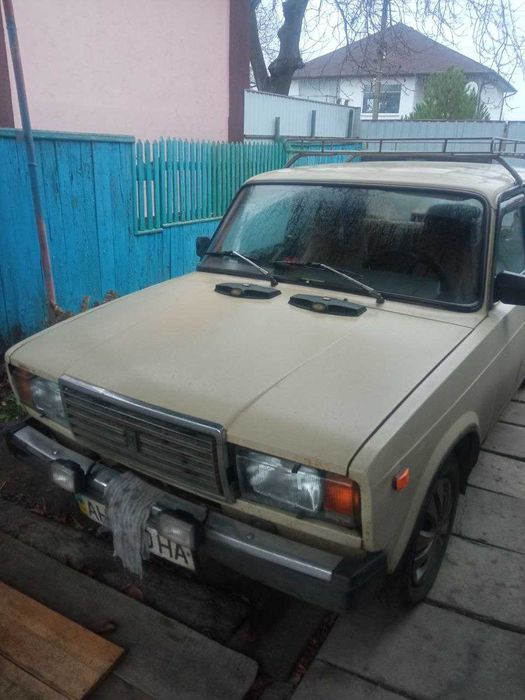 ВАЗ-2107, газ-бензин