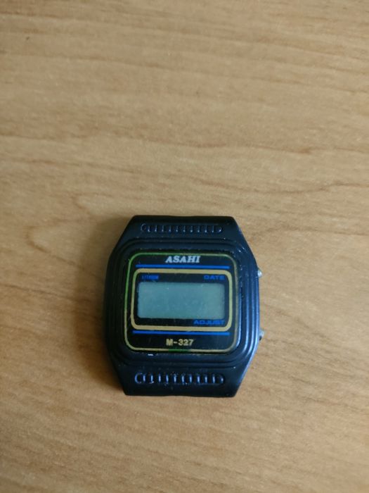 Dwa zegarki asahi PRL