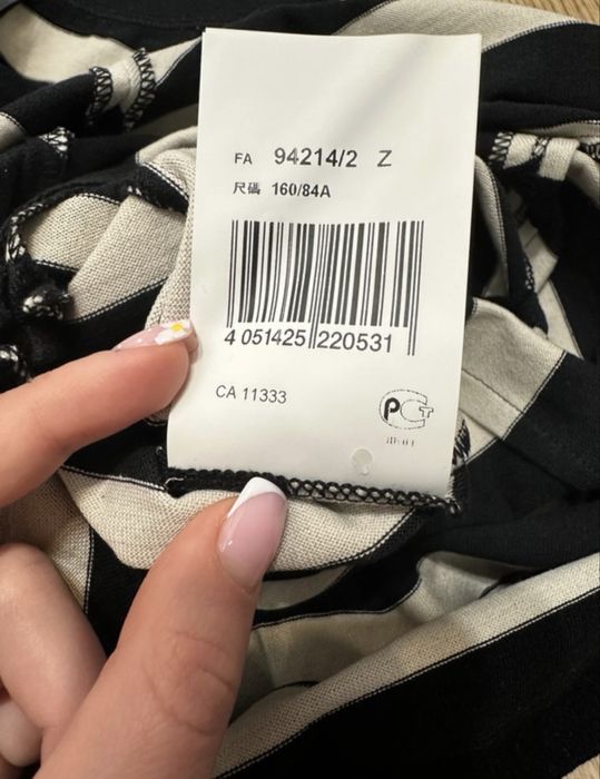 Sukienka Marc Cain, modelująca, S