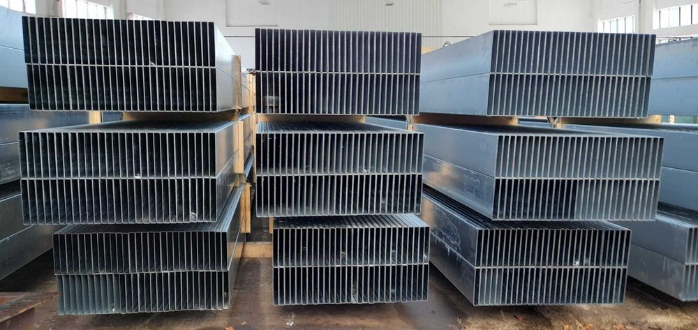 Profil stalowy ocynk 180x20