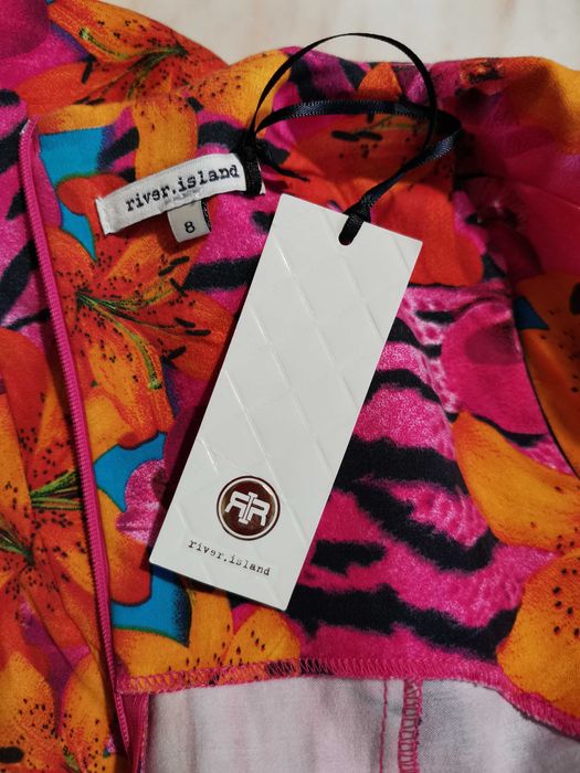 Платье миди River Island размер S Новое