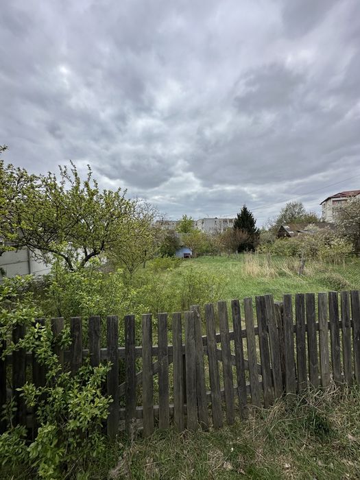 Продаж зем.-діл під забудову в Жовкві (центр)