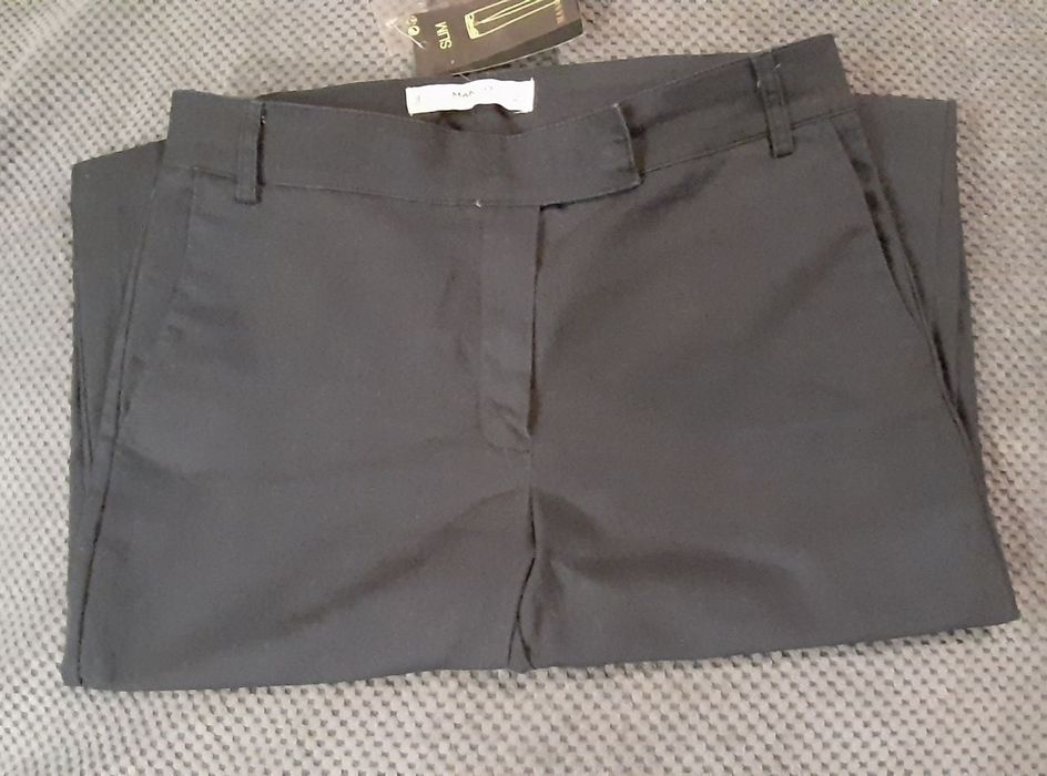 Фирменные брюки MNG укороченые синие 36 новые