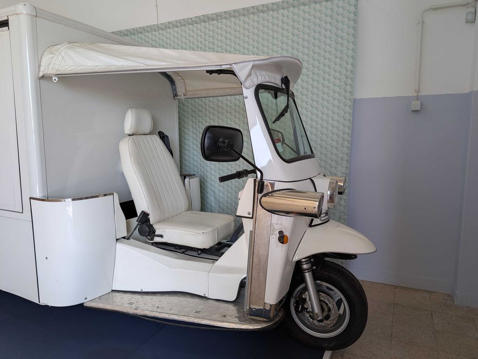 Vende-se Tuk Tuk de caixa fechada | 100% Elétrico