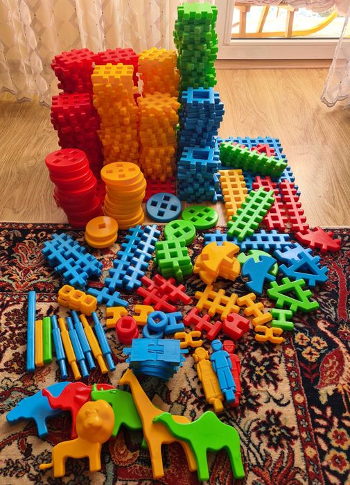 Klocki konstrukcyjne wafle Marioinex – 247 el.