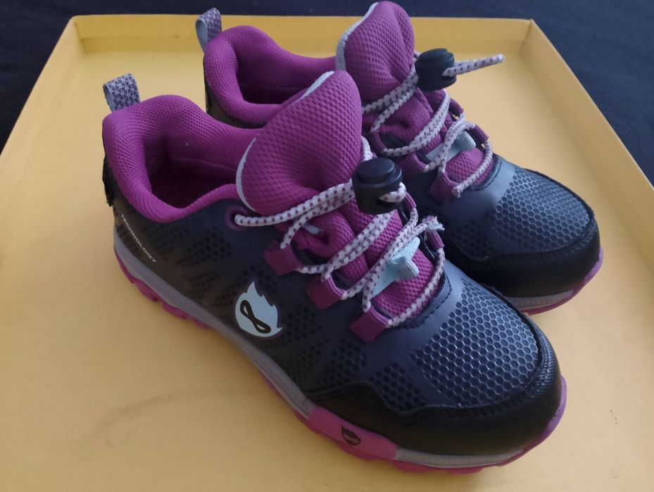 Buty dziewczęce rozmiar 28