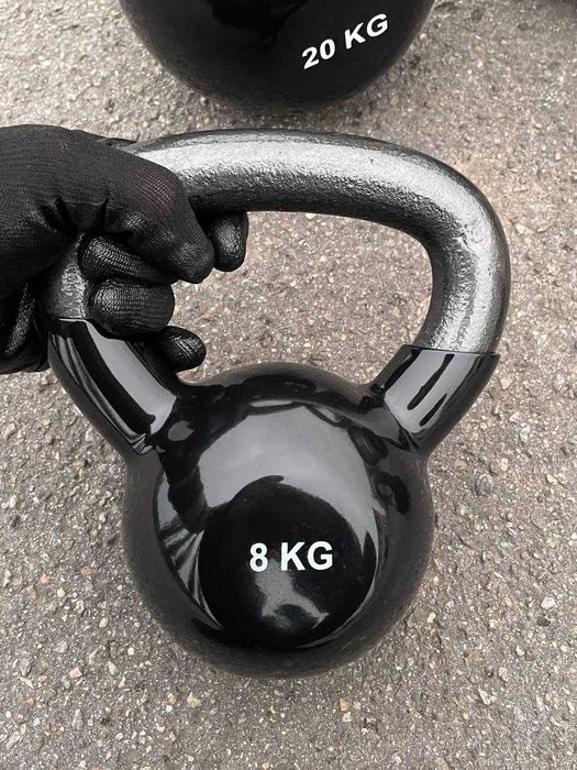 Гиря 8 кг чавунна у вінілі (гума)
