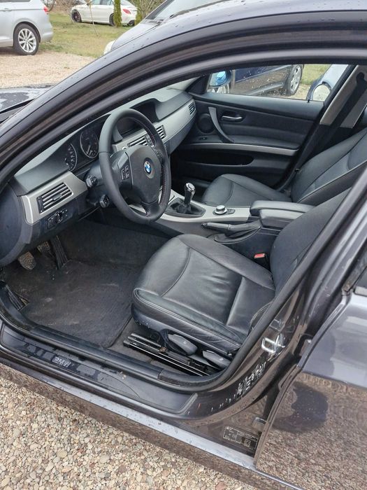 Bmw e90 duża navi 320d 163km 2007 m47