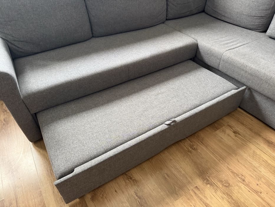 Sprzedam narożnik z  pufą