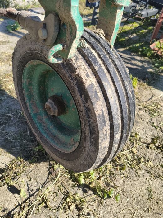 Pług 5 skibowy kverneland Vario 4+1