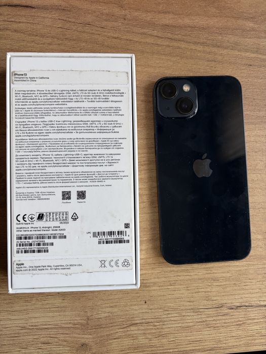 iPhone 13 256 Dark Blue