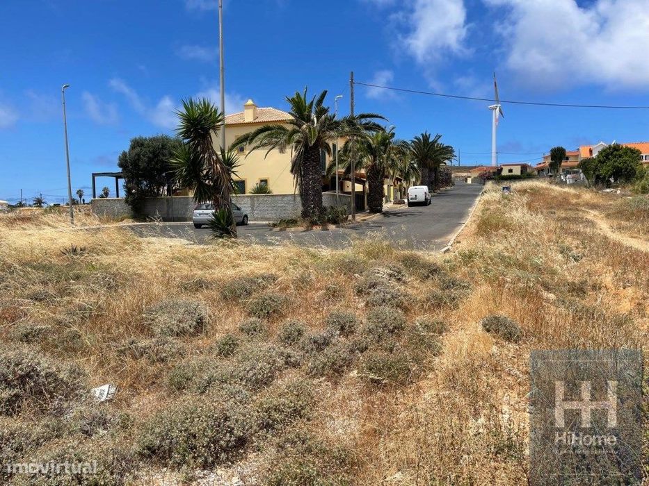 Lote de Terreno com Projeto Aprovado - Sítio da Lapeira