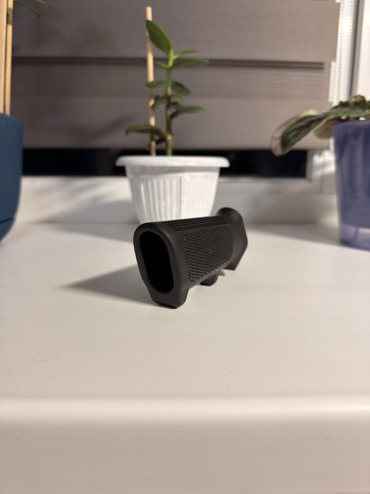 Приклад Mil-Spec , руківʼя пістолетне , руківʼя взведення AR-15