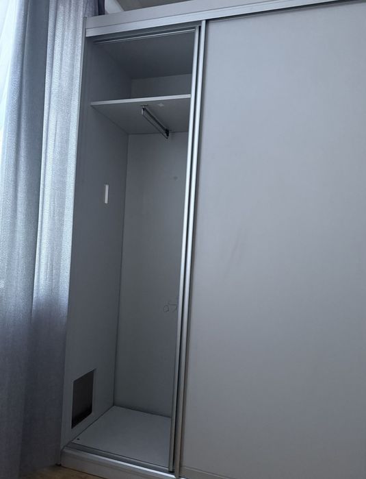 Шкаф купе на две двери