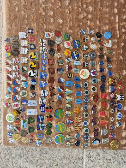 Emblemas de clubes de futebol Sérvia