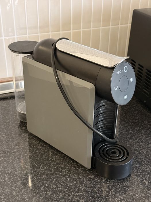 Maquina de cafe Delta