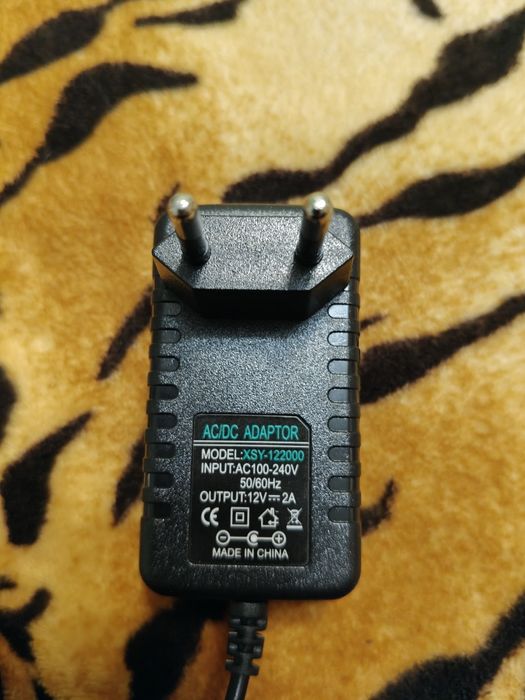 Блок живлення, адаптер 12v-2А