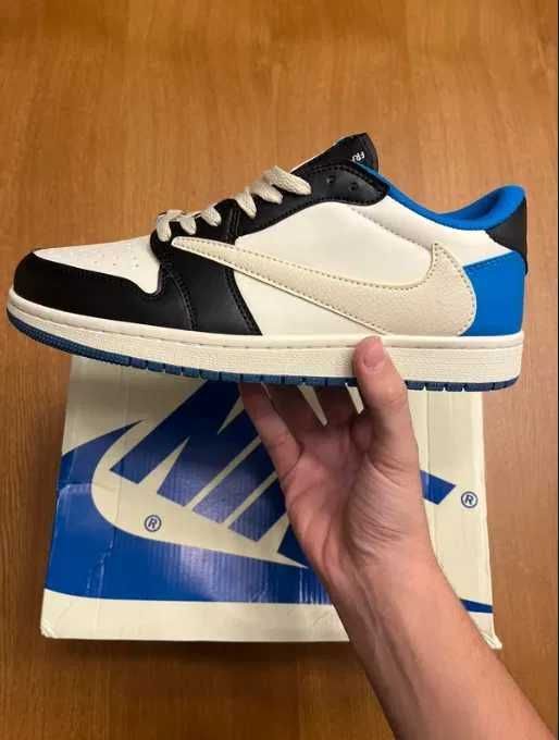 Jordan 1 Retro Low OG SP Fragment x Travis Scott R.42