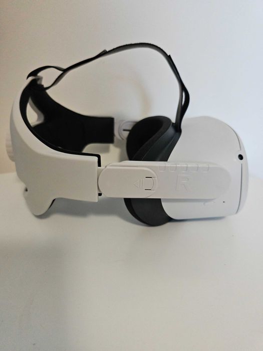 Gogle VR Meta Quest 2 128GB z Paskiem Elite Strap Przenieś się w Świat VR