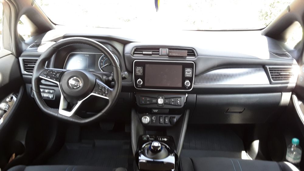 Nissan leaf 40кВт  2021