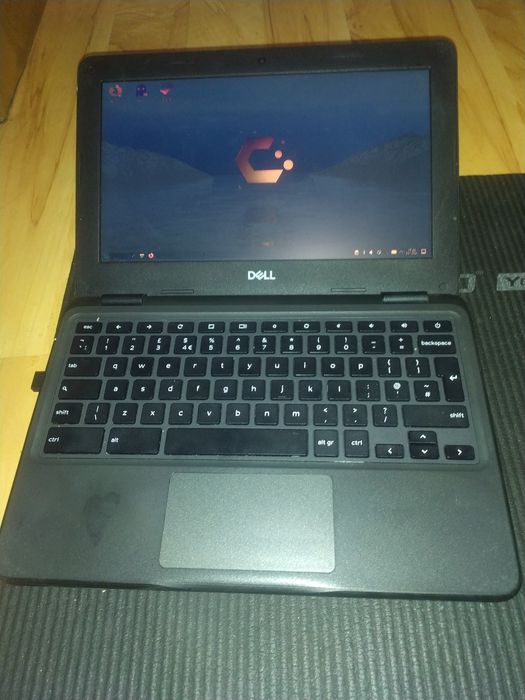 Dell 3100 4gb 32gb