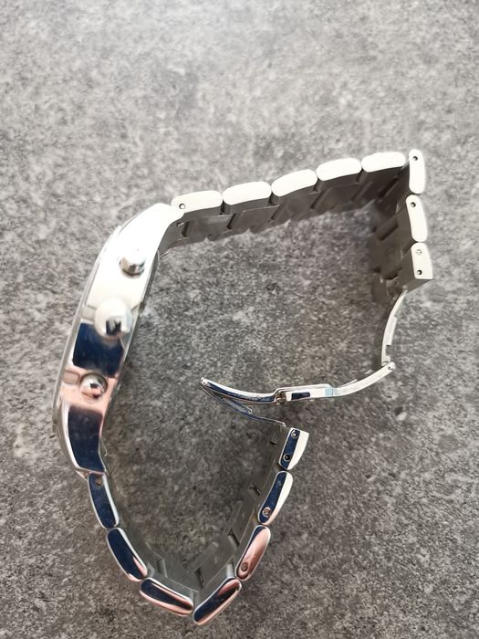 Relógio da marca Empório Armani