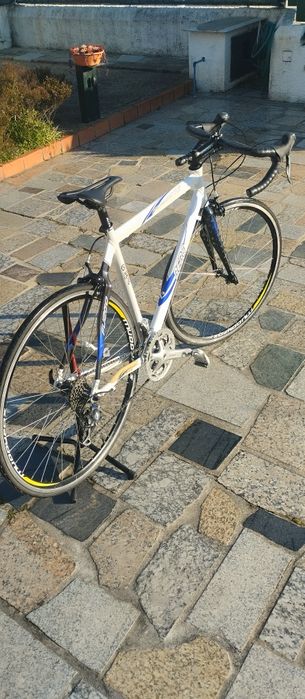 Várias em stock apartir de 100euros