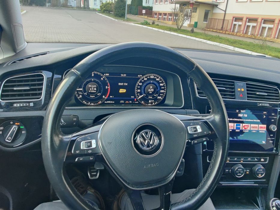 Sprzedam Volkswagen Golf 7