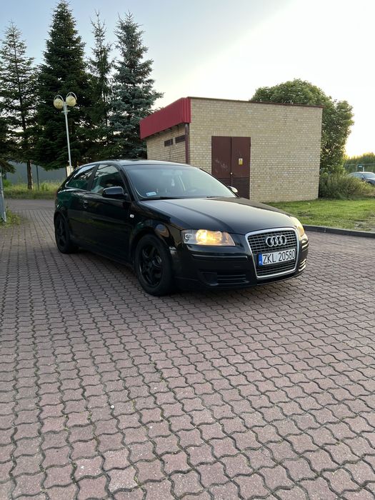 Audi a3 8p 1.6 benzyna uszkodzony silnik