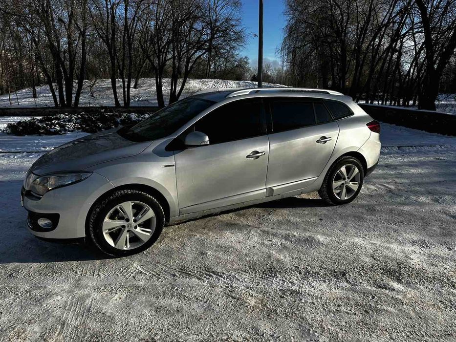 Продаю авто Renault Megane