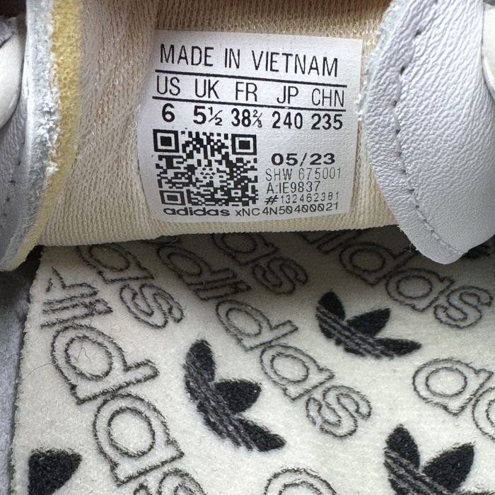 38.5р.ОРИГІНАЛ 100% Кросівки адідас Adidas Handbol Spezial IE9837