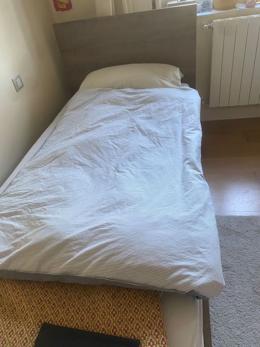 Cama com colchão Jysk
